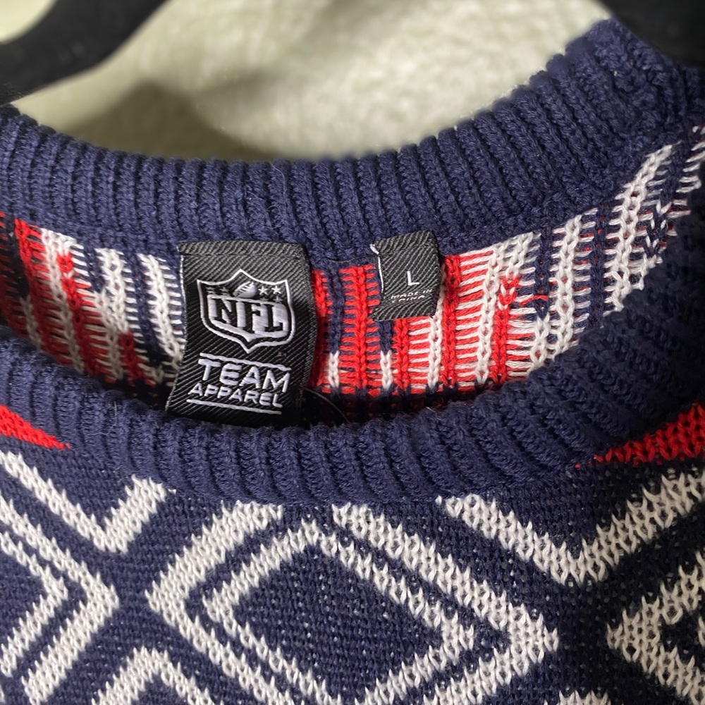 *Brand New* NFL New England Patriots Ugly Christmas Sweater. NFL Team Apparel - Picture 5 of 8
